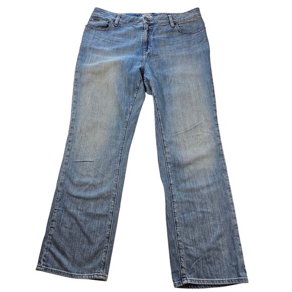 Ll bean favorite fit 16 Reg blue jeans light wash High rise casual everyday ^ - Picture 1 of 8